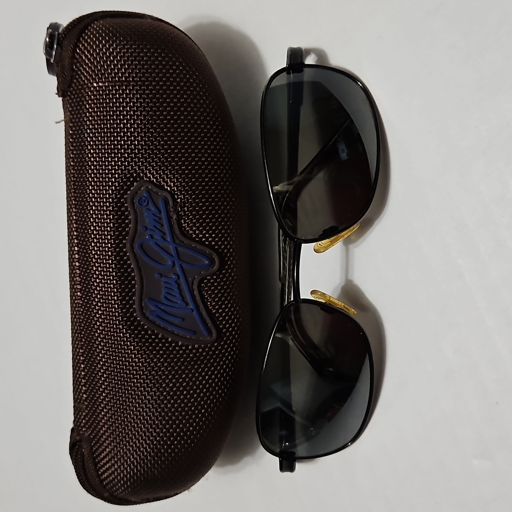 Maui Jim Vintage Blk Metal Frame Spring Loaded Sunglasses Frame Only & Hard Case